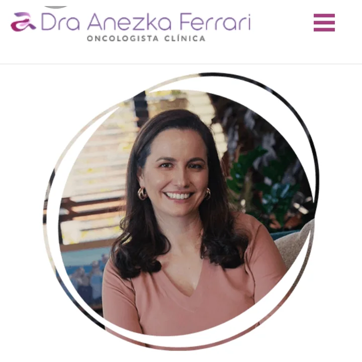 Site da Dra. Anezka Ferrari, oncologista clínica, com a foto dela